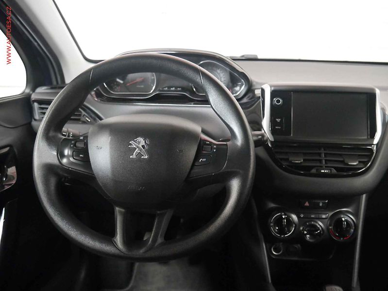 Peugeot 208 (2013) 1.2 PT, AC, tempo - fotka 11 z 17