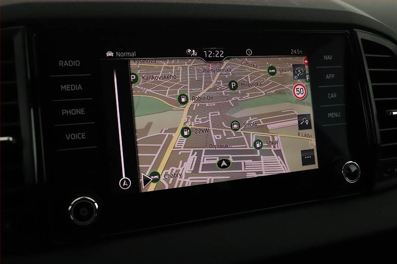 Škoda Karoq (2025) 1.5 TSI, SPORTLINE, AUTOMAT - fotka 13 z 19