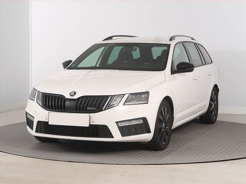 Škoda Octavia (2018) RS 2.0 TDI, Navi, Tempomat - fotka 2 z 18