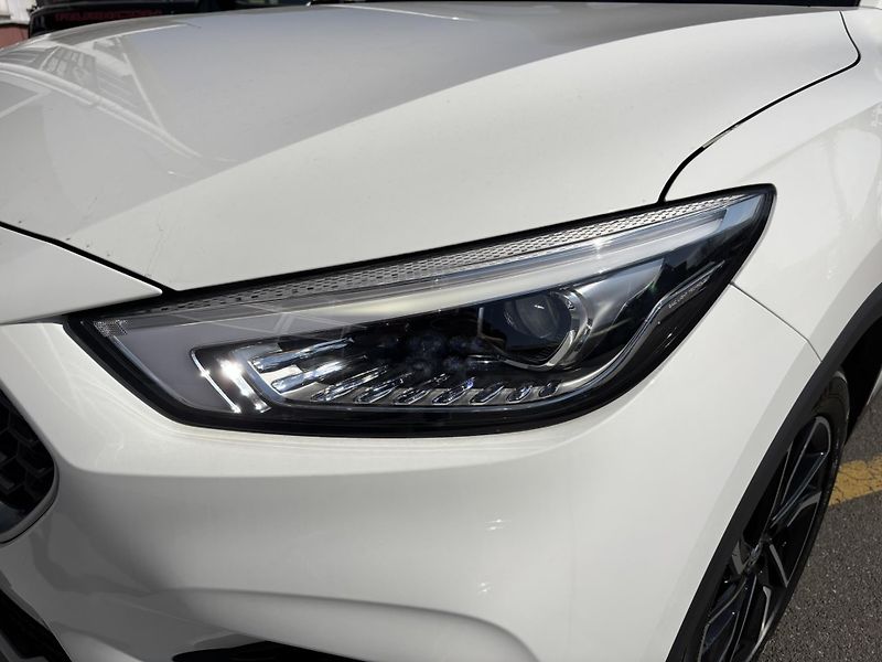 MG ZS (2023) Exclusive 1.0 TGI - fotka 8 z 19