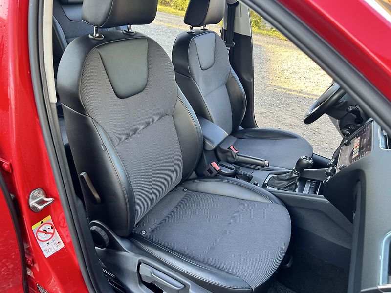 Škoda Octavia 2.0TDI 110KW,DSG,NAVI,TZ,KůŽE - fotka 23 z 45