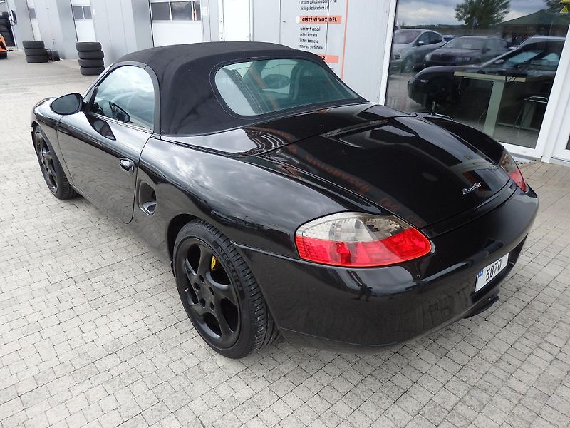 Porsche Boxster 2.5 150 kW + HARDTOP - fotka 5 z 21