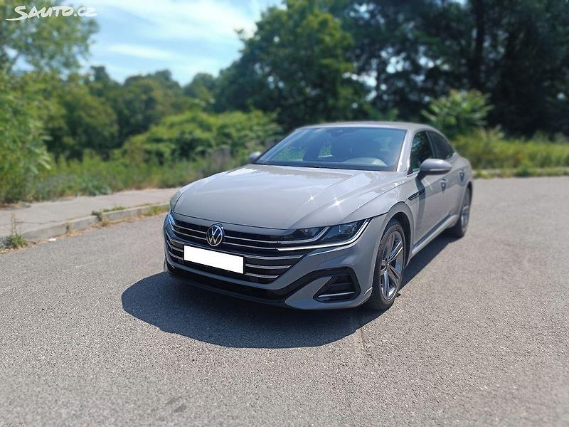 Volkswagen Arteon (2021) 2,0Tsi DSG R-line 140kW CZ - fotka 9 z 14