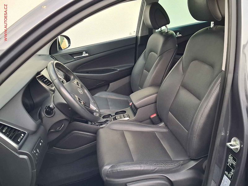 Hyundai Tucson (2017) 1.6 T-GDi 4X4, Style, AT - fotka 9 z 18
