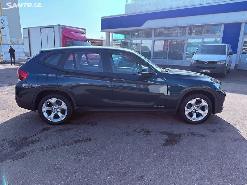 BMW X1 20D SDRIVE 135kW - fotka 4 z 26