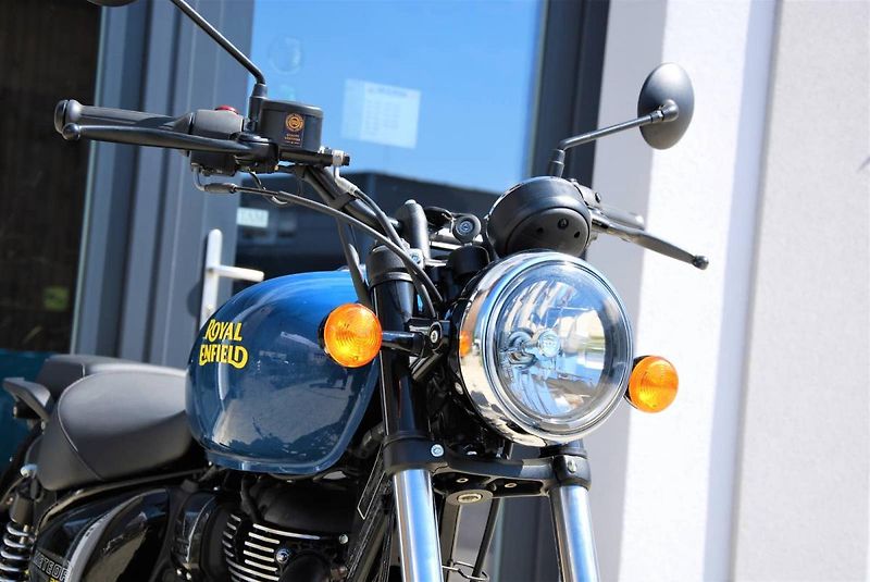 Royal Enfield Meteor 350 (2026) 350 Meteor BLUE - fotka 15 z 25