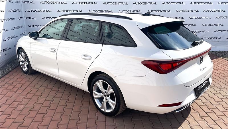 Seat Leon 2,0 TDi,FR,110kW,DSG,1.maj.,ČR - fotka 6 z 24