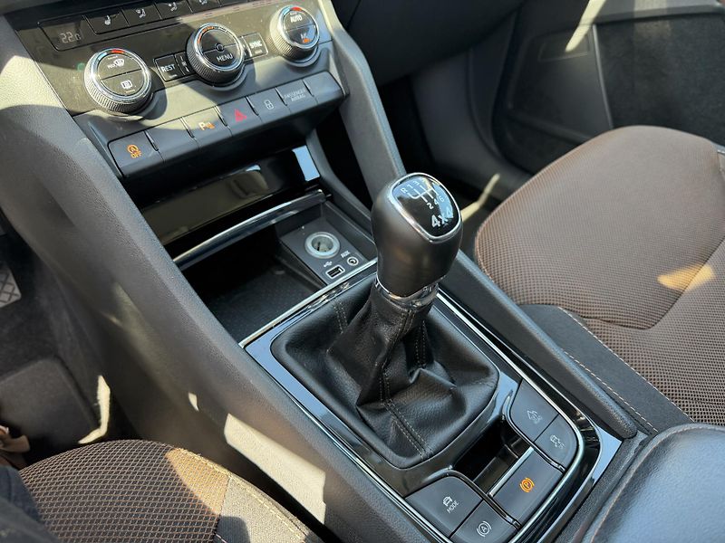 Škoda Kodiaq (2016) 1.4 tsi 110 kw/4x4/7 míst - fotka 20 z 23
