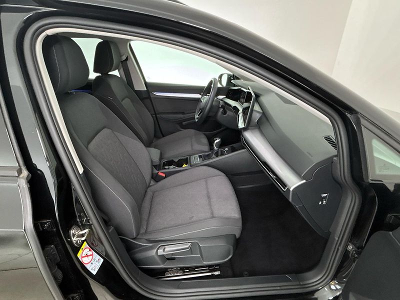 Volkswagen Golf People - fotka 9 z 28