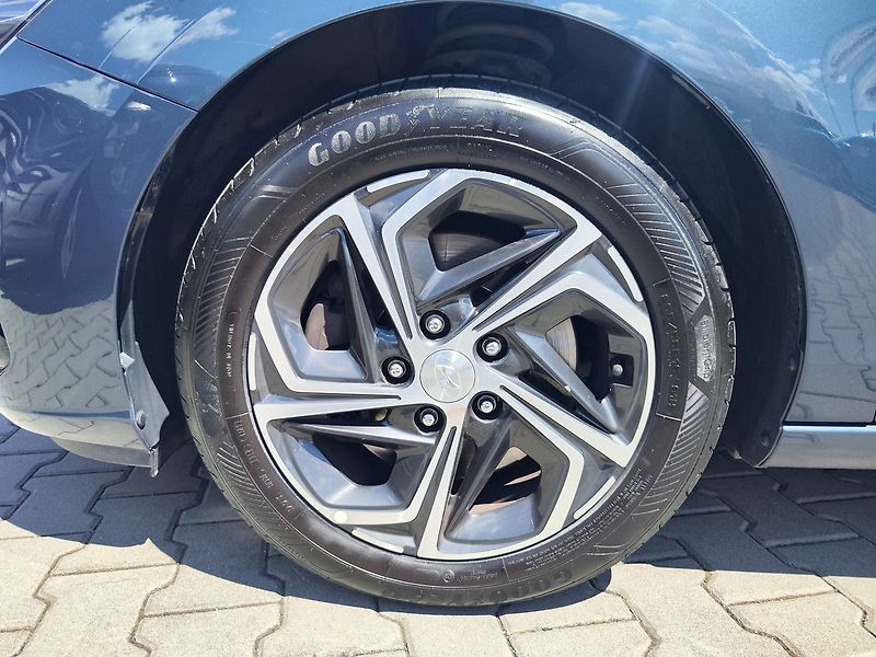Hyundai i30 1.0 T-GDi/88kW Comfort DCT - fotka 24 z 27