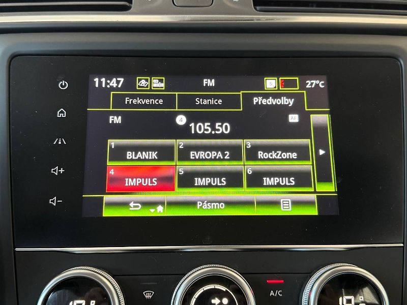 Renault Kadjar (2022) 1.3 TCe 103 kW Limited - fotka 12 z 23