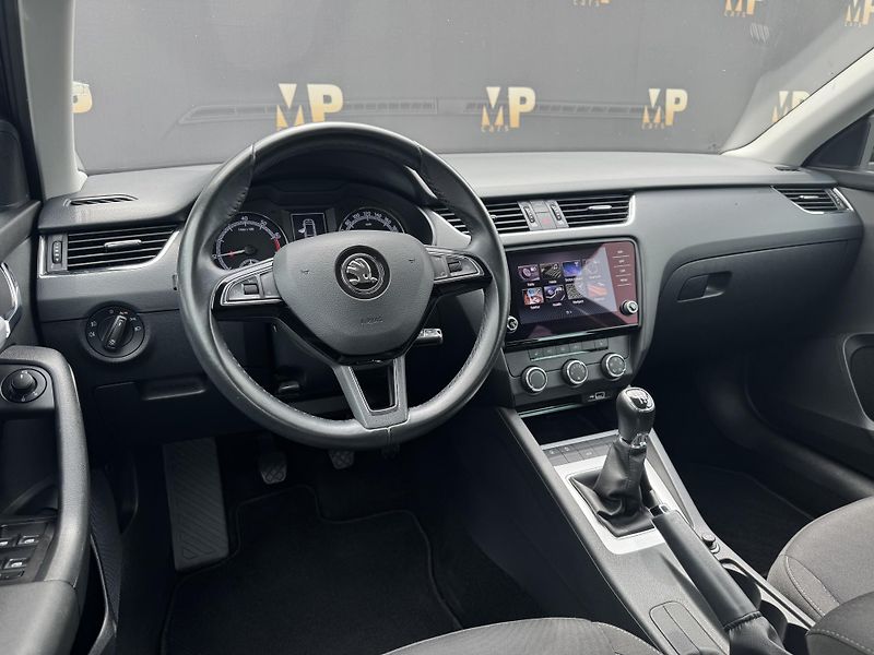 Škoda Octavia (2018) III 1.5TSi MAN Ambition+, RZV - fotka 12 z 47