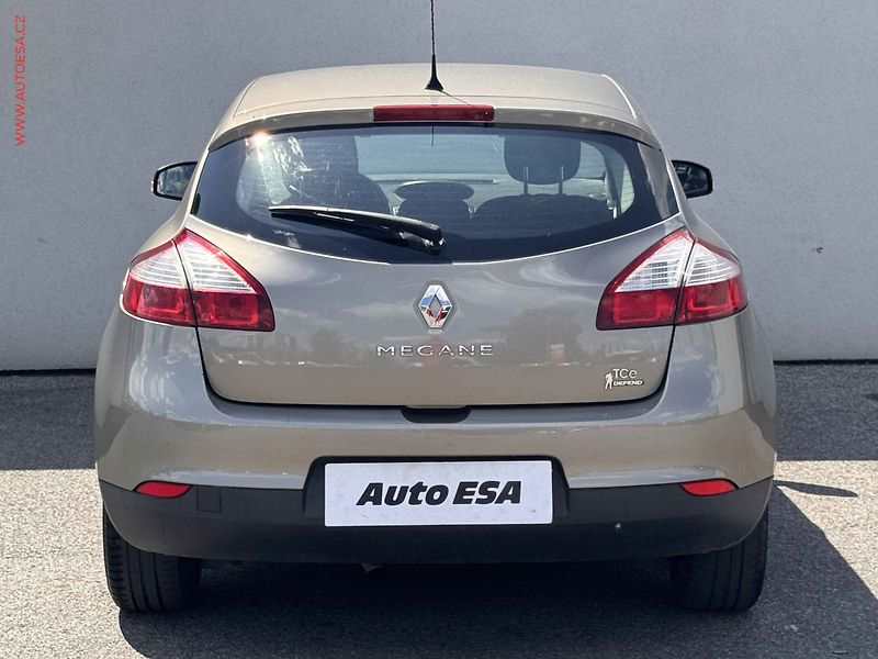 Renault Mégane (2013) 1.2 TCe, ČR, AC, temp. - fotka 5 z 13