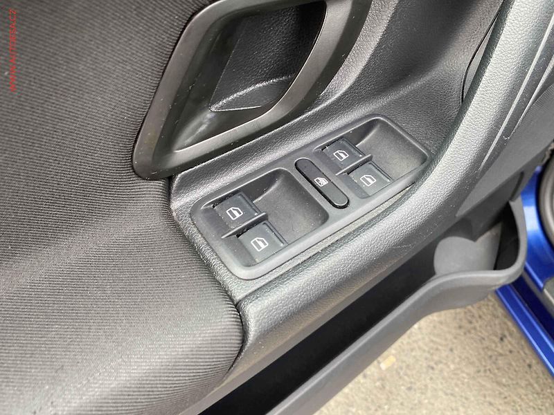 Škoda Fabia (2011) 1.2 TSi, Family - fotka 13 z 16