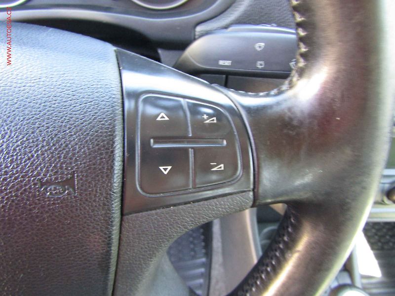 Škoda Fabia (2008) 1.2 i, ČR, STK5/28 - fotka 13 z 17