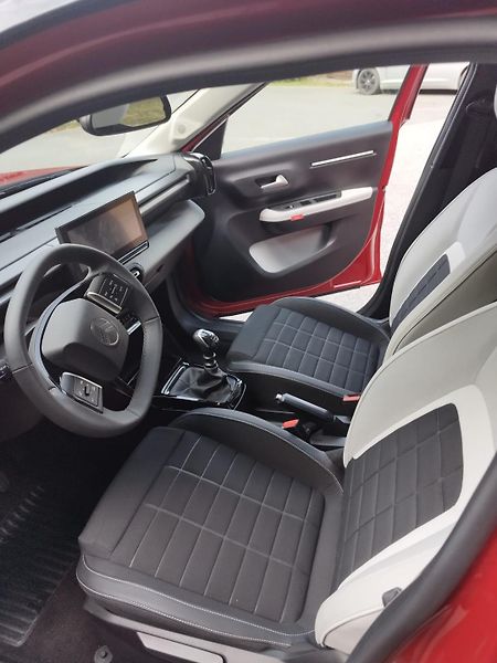 Citroën C3 (2025) Citroen C3 Max Turbo 100k  - fotka 7 z 12