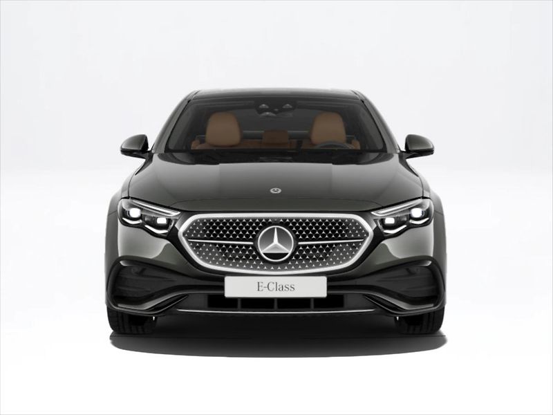 Mercedes-Benz Třídy E (2025) 2,0 E 220 d 4MATIC - fotka 2 z 9