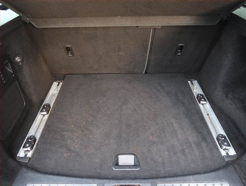 Land Rover Range Rover Evoque (2012) Si4, 4X4, Automat, Kůže, Navi - fotka 13 z 15