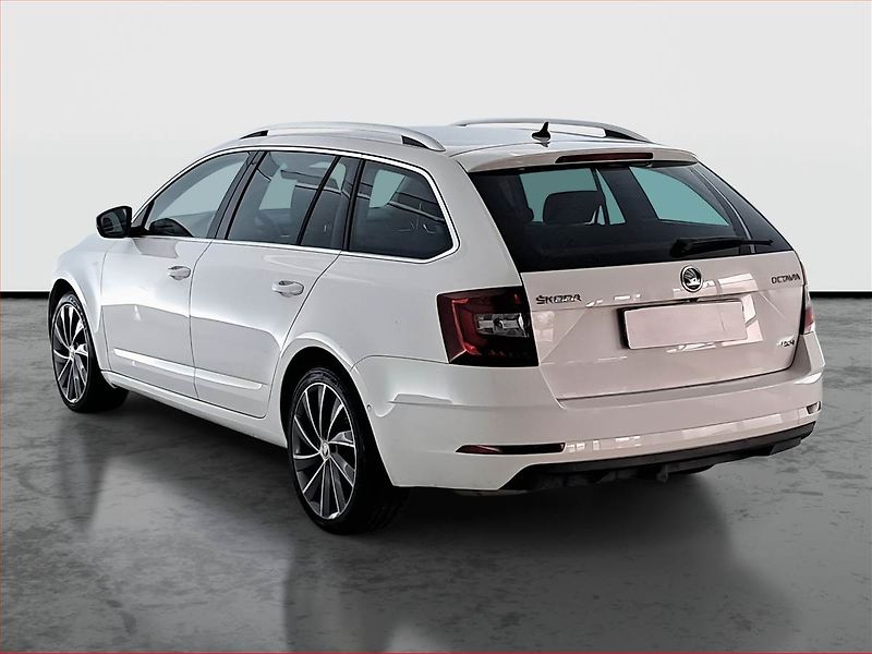 Škoda Octavia (2018) Laurin&Klement 2.0 TDI, 4X4 - fotka 4 z 17