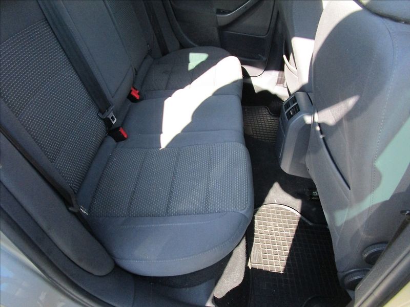 Volkswagen Golf Variant 1.4TSi Sport, aut. Kli - fotka 25 z 42