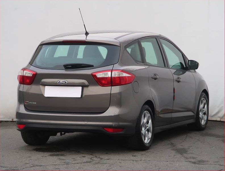 Ford C-MAX (2012) Trend 1.6 16V, Vyhř. sedaček - fotka 5 z 18