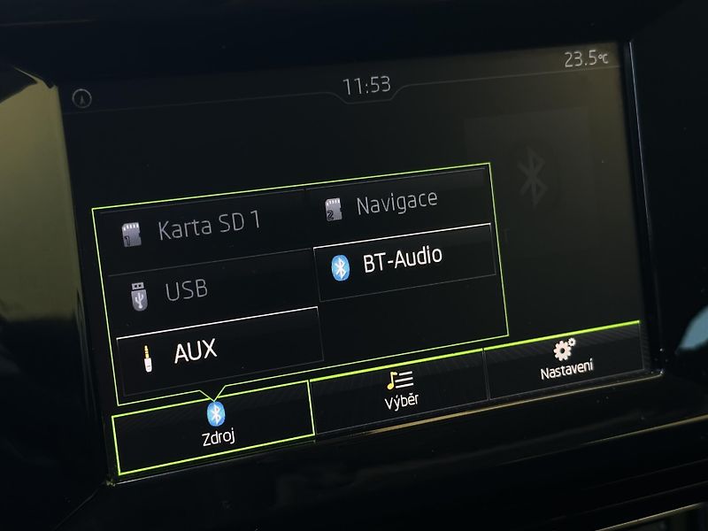 Škoda Superb (2016) 1.8TSI/132kW *STYLE* 1.Maj.  - fotka 17 z 38