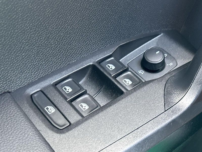 Seat Arona (2024) 1.0 TSI Style - fotka 16 z 27