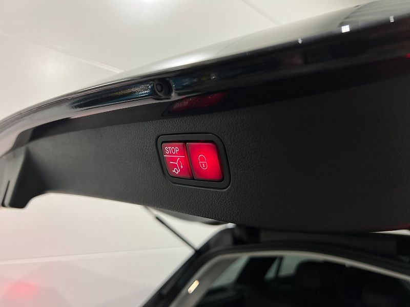 Mercedes-Benz Třídy C 300e Avantgarde Premium DIGI.L - fotka 21 z 21