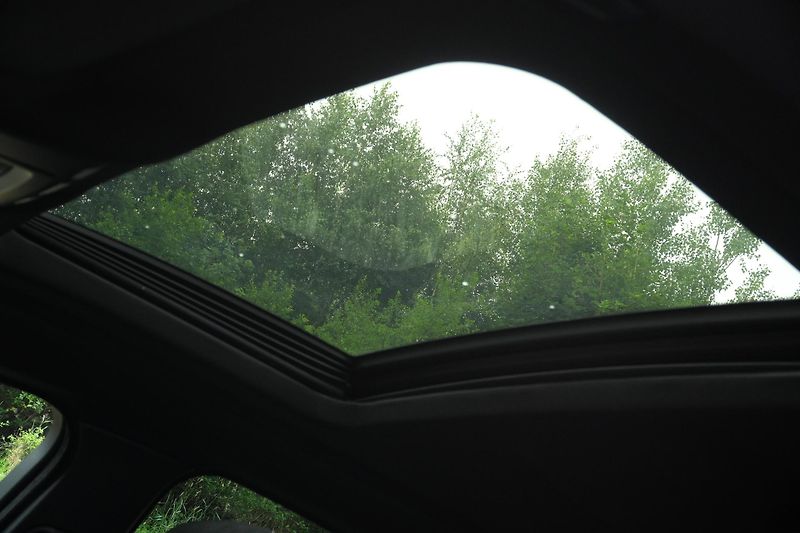 BMW X6 30d, ČR, Tažné, Harman, ACC - fotka 37 z 44