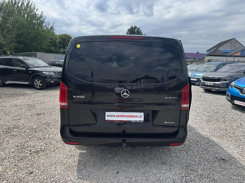 Mercedes-Benz Třídy V (2015) V 250D,4MATIC,BLUETEC - fotka 7 z 32