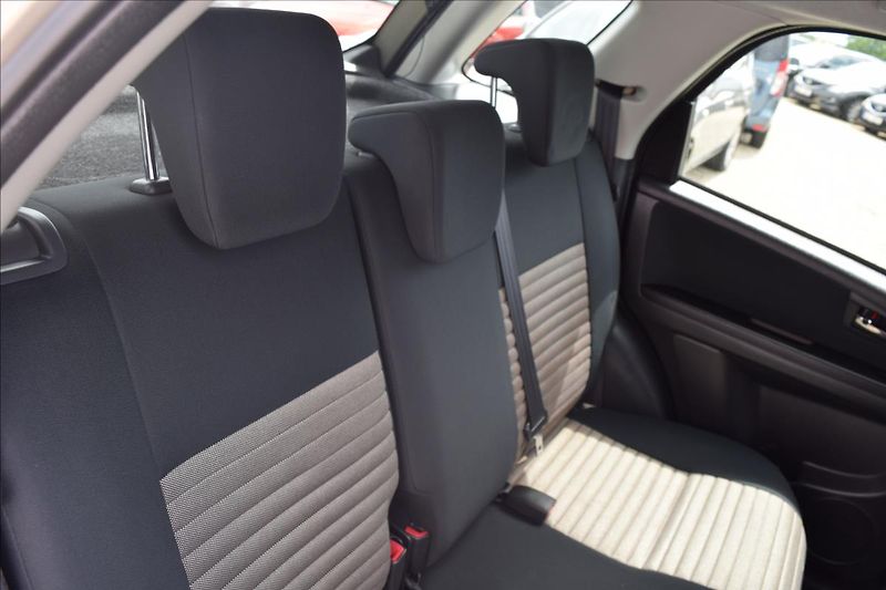 Fiat Sedici 1,6 i 79KW 4X4 NOVÁ STK - fotka 21 z 47