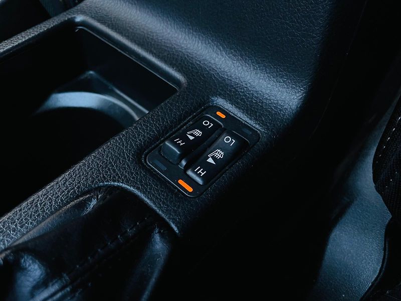Subaru XV 2.0i 4x4 AUTOMAT 1MAJITEL LPG - fotka 35 z 44