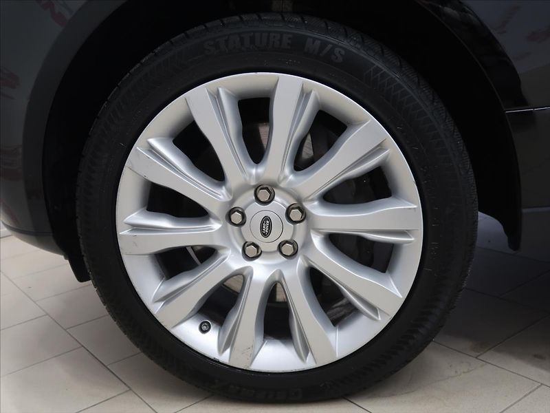 Land Rover Range Rover 4,4 SDV8 Autobiography, Max vý - fotka 35 z 36