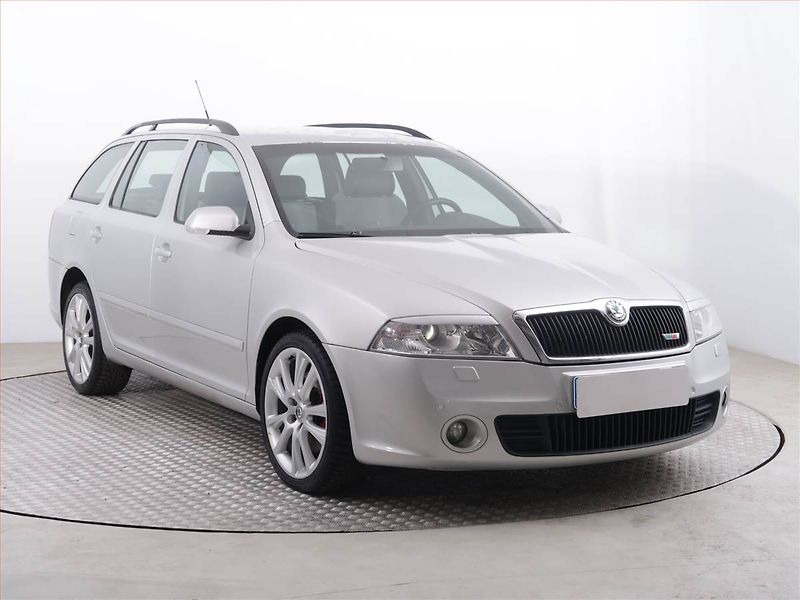 Škoda Octavia (2007) RS 2.0 TDI, Xenony, Tempomat - fotografie inzerátu
