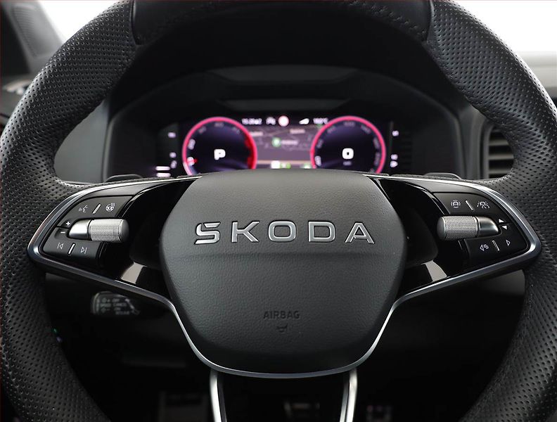 Škoda Karoq (2025) 2.0 TDI, Sportline - fotka 8 z 21