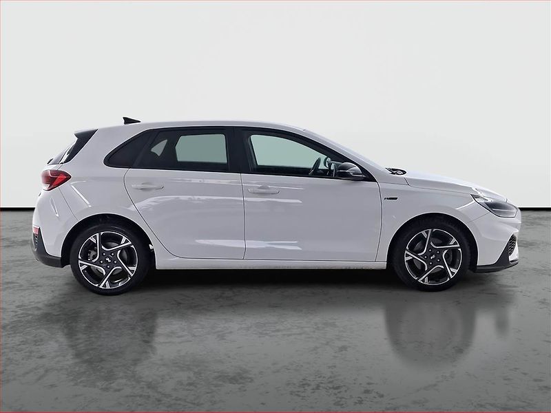 Hyundai i30 (2023) N-Line 1.0 T-GDI, Serv.kniha - fotka 6 z 21