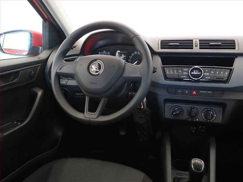 Škoda Fabia (2020) 1.0, Serv.kniha, Tempomat - fotka 7 z 14
