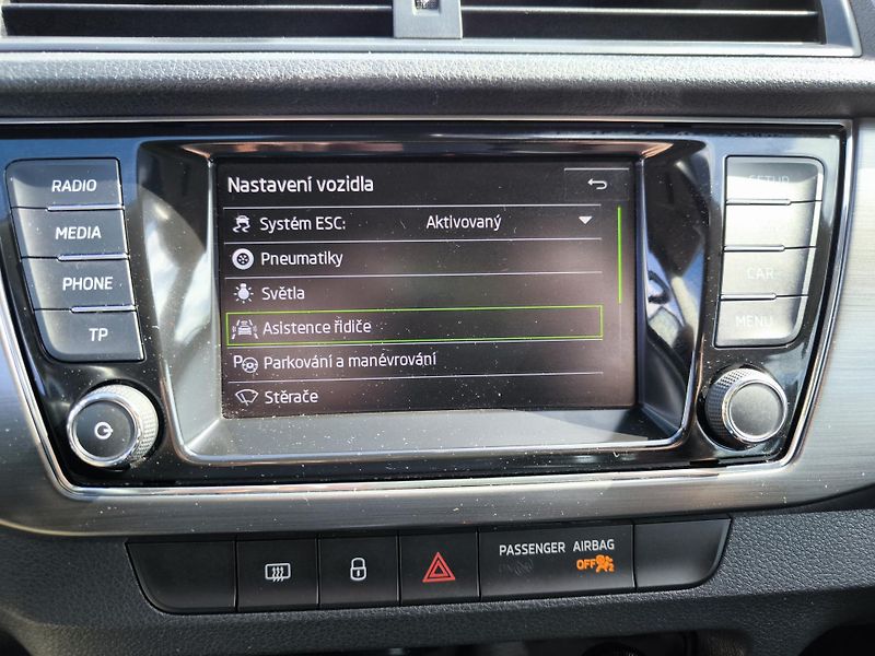 Škoda Fabia III 1,4TDI 66kW STYLE Com.1Maj - fotka 43 z 63