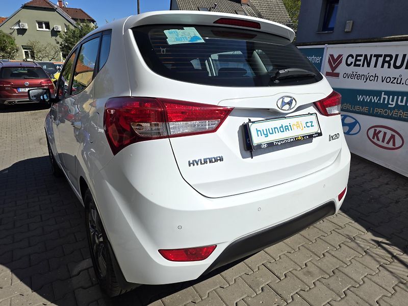 Hyundai ix20 1.6-1.MAJITEL-92KW-FACELIFT - fotka 9 z 14