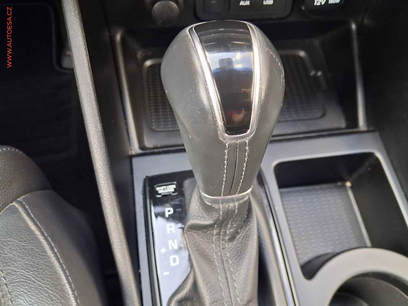 Hyundai Tucson (2019) 1.6 T-GDi 4x4, Premium, AT - fotka 13 z 21