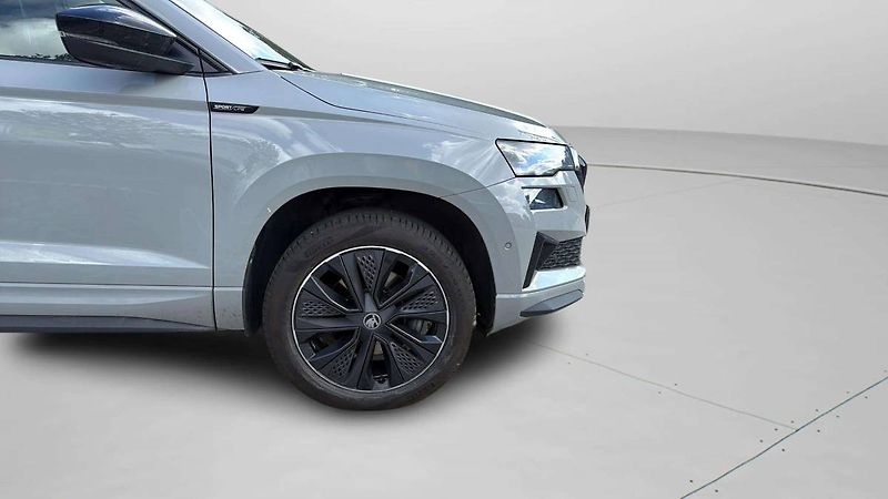 Škoda Karoq Sportline 2,0TDI 110kW DSG 4x4 - fotka 24 z 24