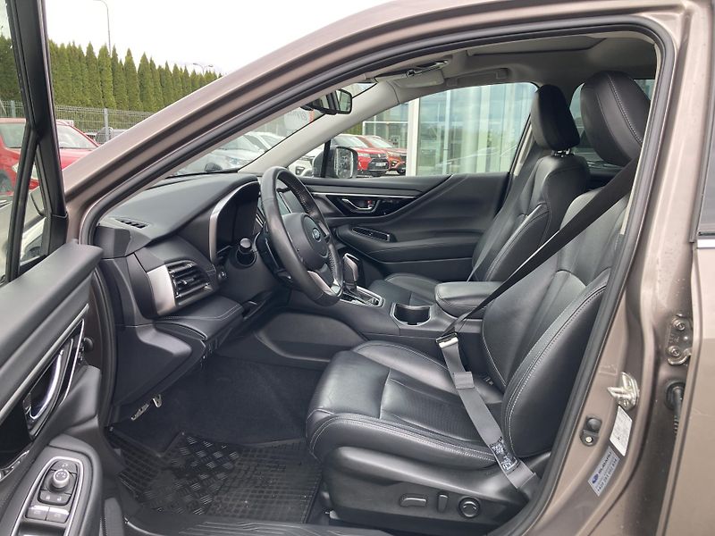 Subaru Outback (2021) 2,5i CVT Touring * ZÁRUKA * - fotka 6 z 18