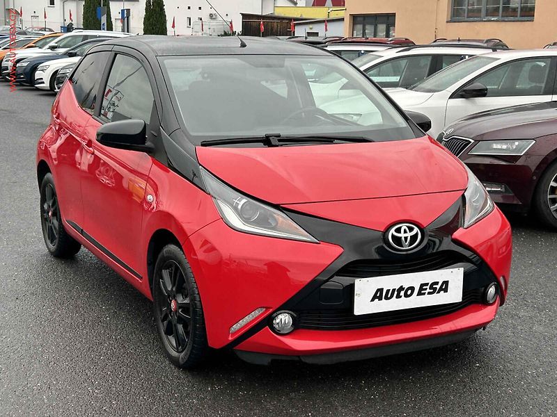 Toyota Aygo (2018) 1.0i, ČR, AT, klima - fotografie inzerátu