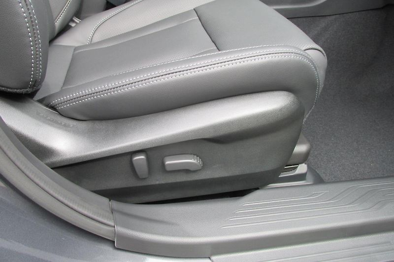 Subaru Outback (2025) 2,5i TOURING  MY25.5 - fotka 57 z 58