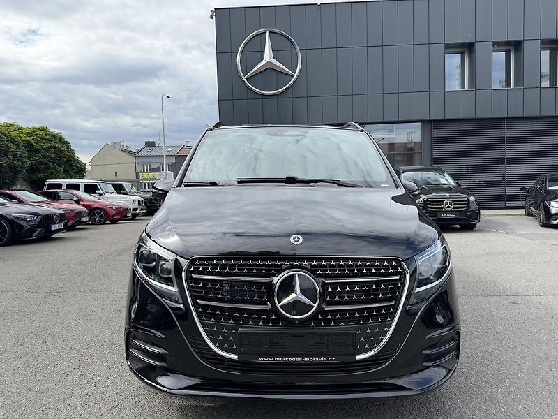 Mercedes-Benz Třídy V (2026) V 300 d / Exclusive / XL / 4M - fotka 2 z 30