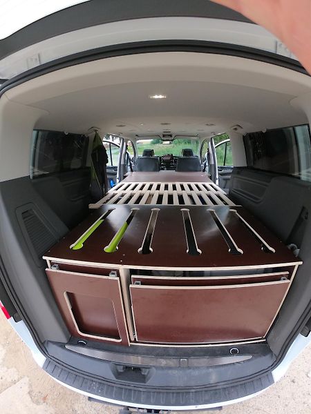 Ford Tourneo Custom (2020) TITANIUM L2 2.0 96kW, odpočet, - fotka 27 z 38