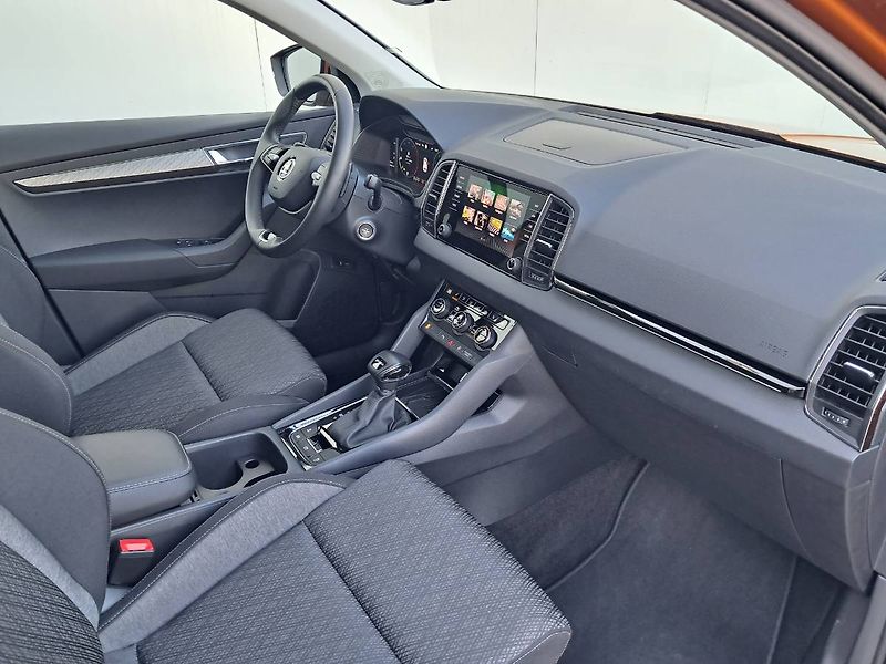 Škoda Karoq (2024) Top Selection 2.0 TDI / 110 kW - fotka 23 z 31