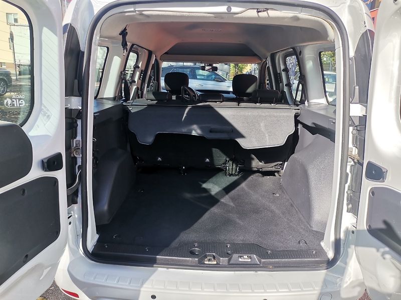 Dacia Dokker (2019) 1.6i 75kw Klima NAVI Tažné - fotka 18 z 24