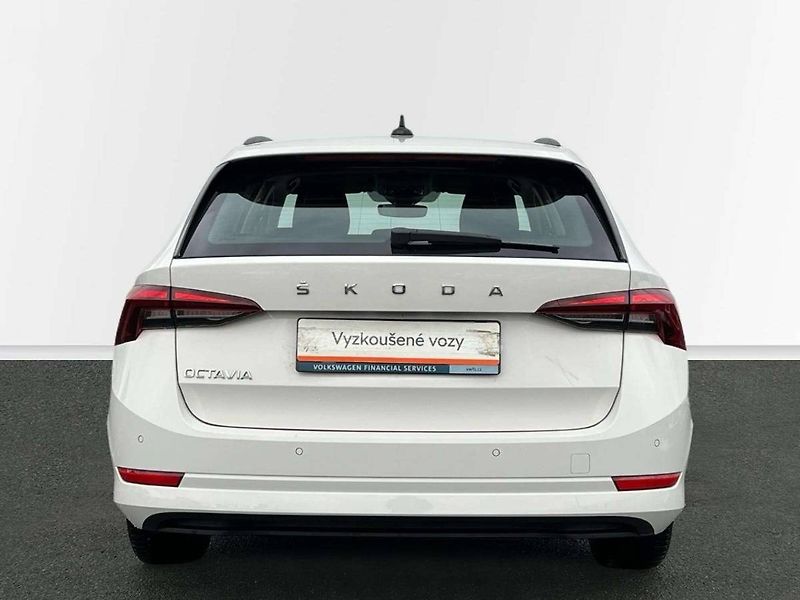 Škoda Octavia (2022) Combi Ambition 2.0 TDI - fotka 7 z 20