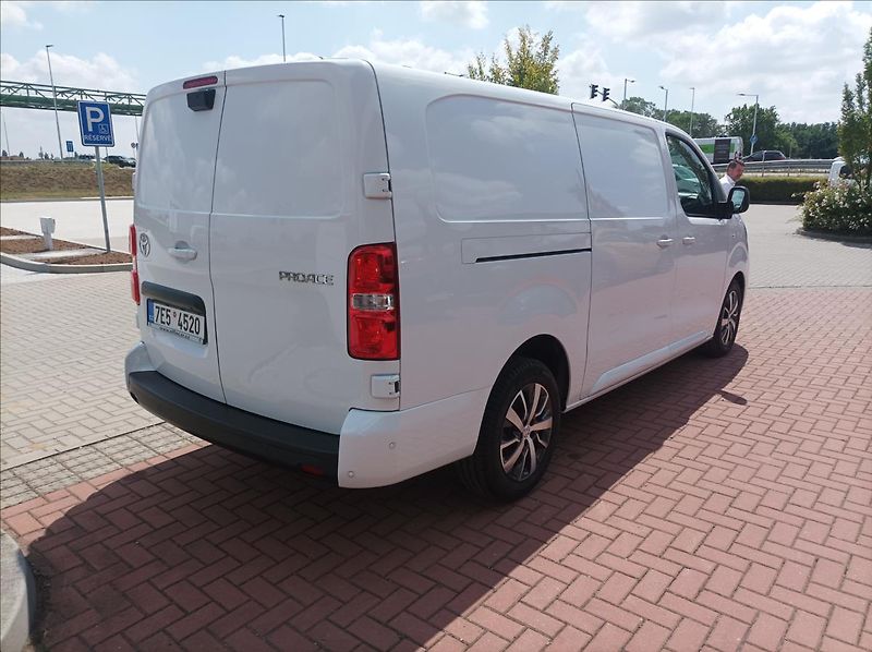 Toyota ProAce 2,0 Panel VAN L2 Comfort - fotka 4 z 17